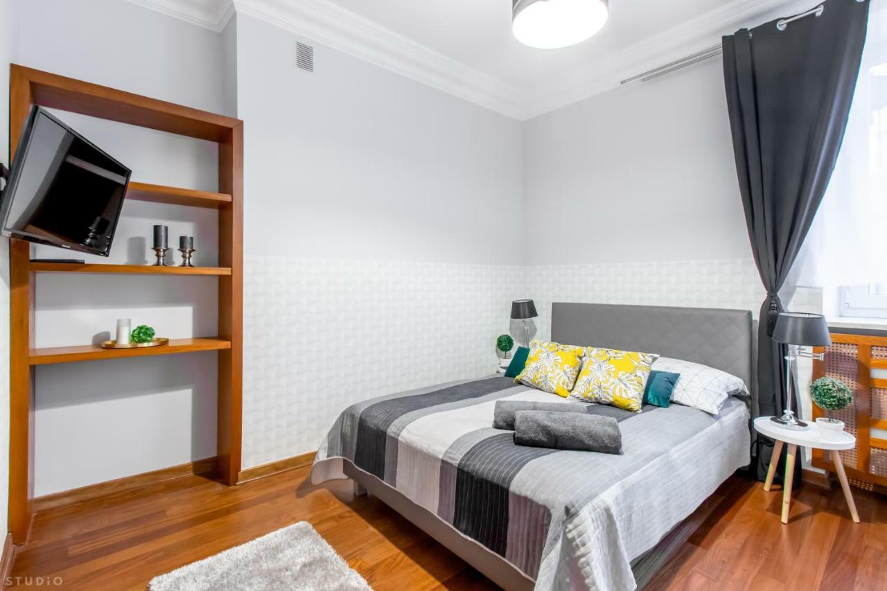*Clicktheflat* Wilcza 33 Street Apart Rooms In The City Center Warszawa Eksteriør billede